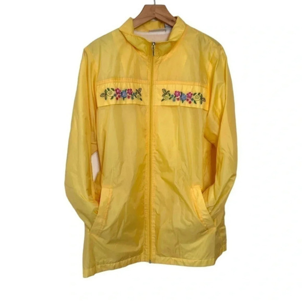 Vintage Blair women M yellow windbreaker embroidered multicolor flowers Pockets